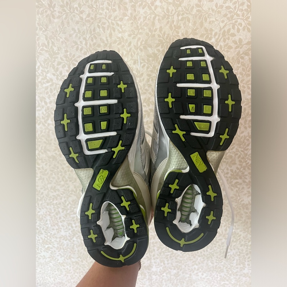 NGR no gym required shoes size 8 women’s - Picture 3 of 9
